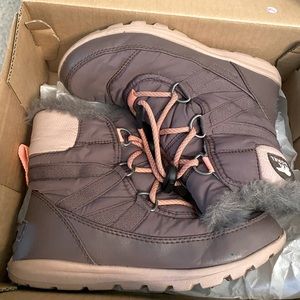 Girls Sorel snow/winter boots.